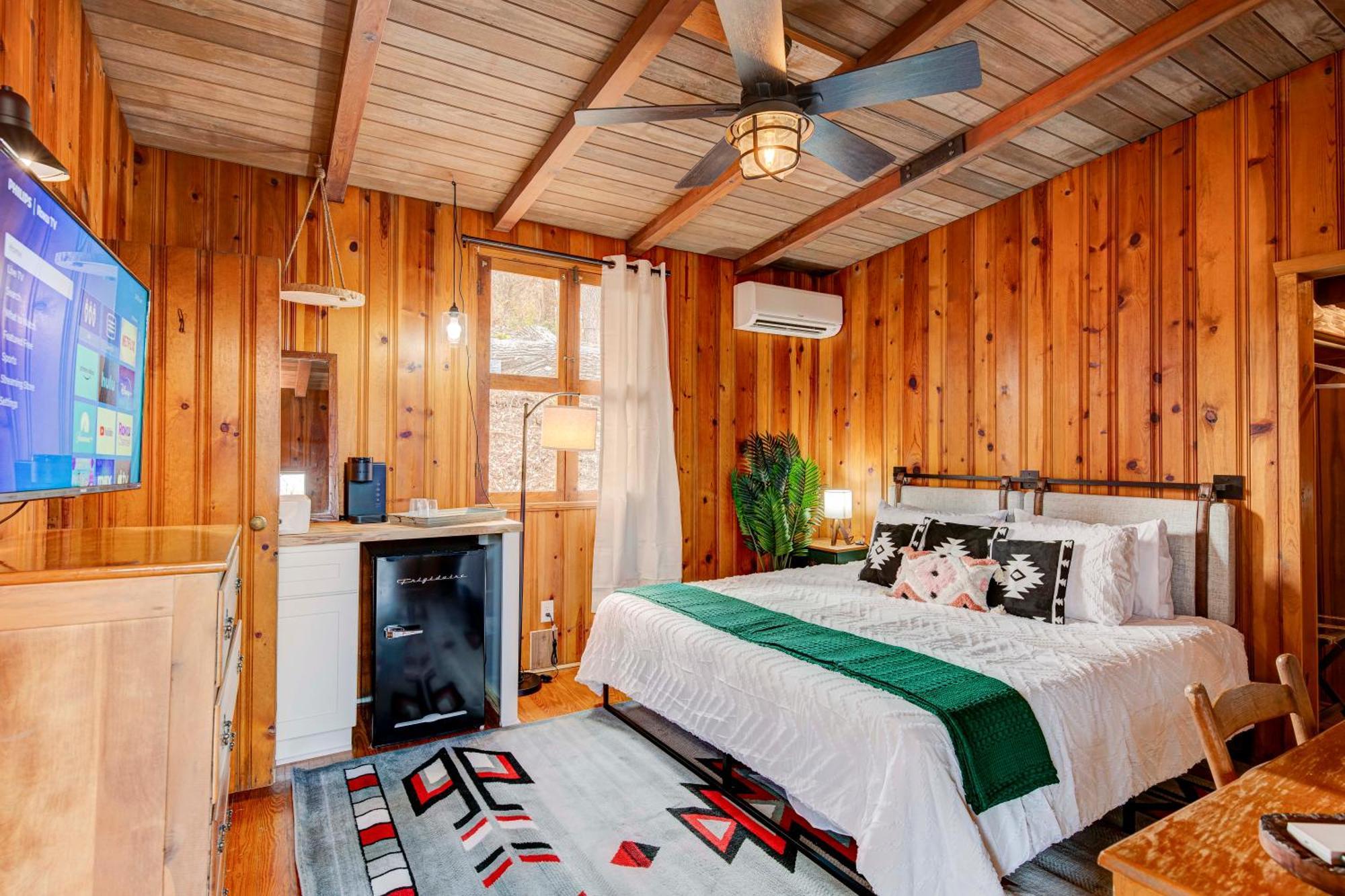 The Furry Lodge Double Ste 2&3 Waynesville Exteriér fotografie